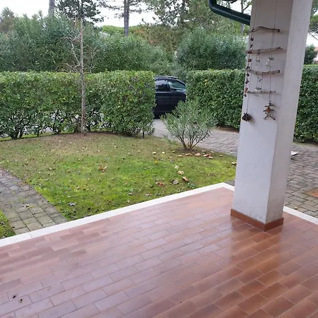 Cozy With Shared Pool شقة