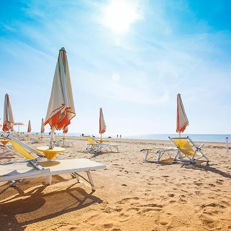 Cozy With Shared Pool * Bibione